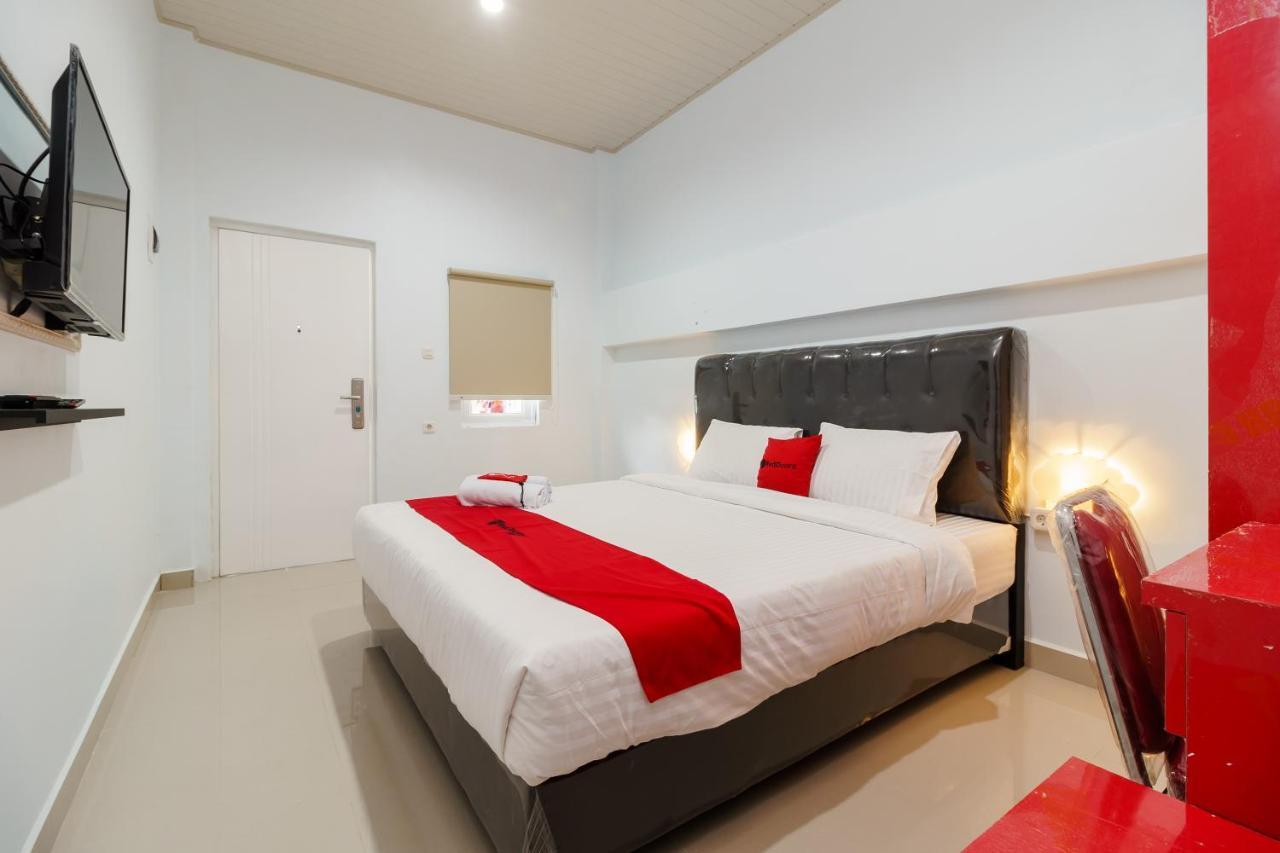 Reddoorz Plus Near Palembang Icon Mall 2 Esterno foto