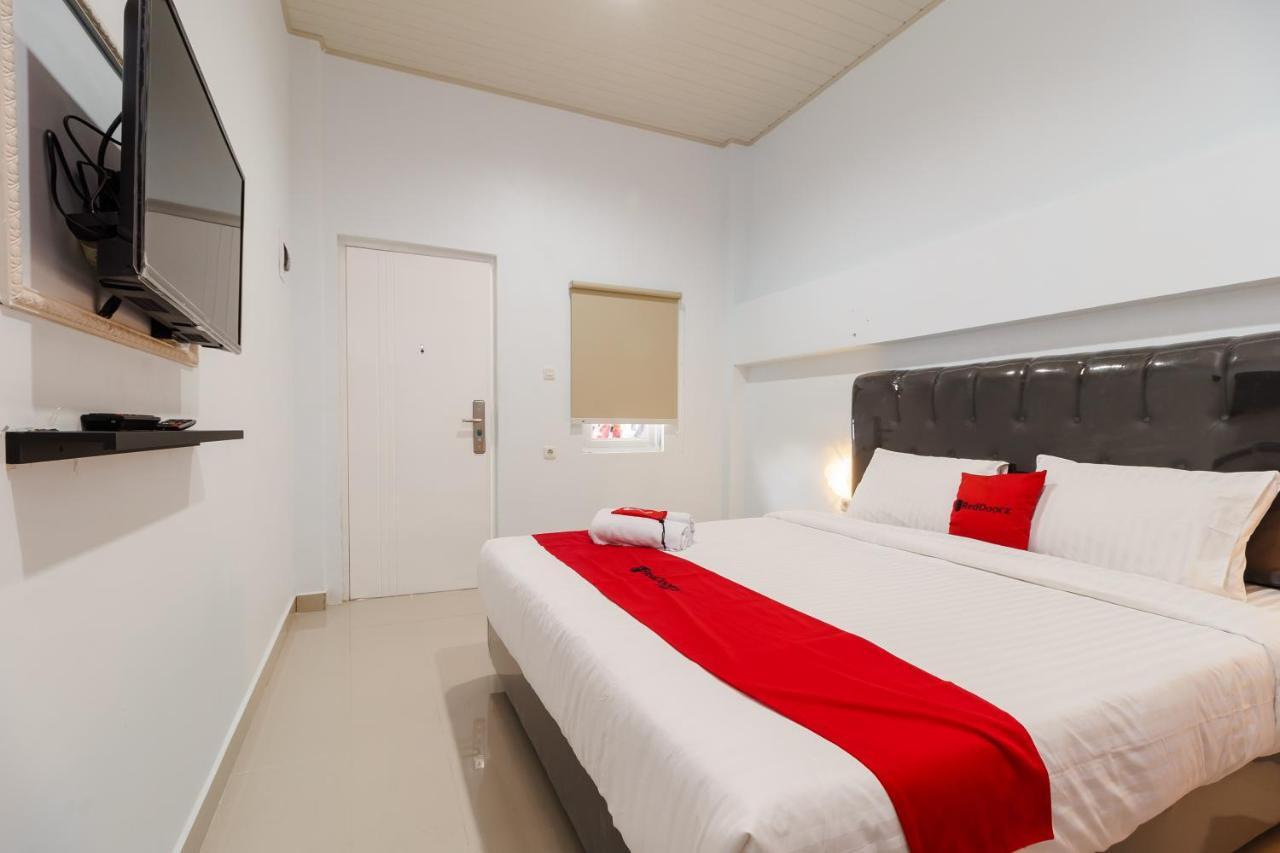 Reddoorz Plus Near Palembang Icon Mall 2 Esterno foto